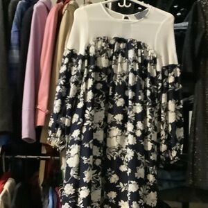 Sunday in Brooklyn Lace Detail Top in Gray and White